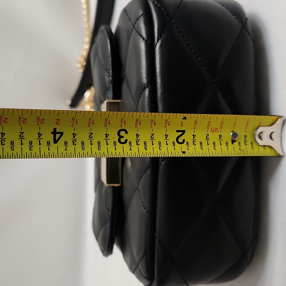 Kate Spade New York Carey Black Smooth Quilted Micro Flip Crossbody Bag - Picture 13 of 15